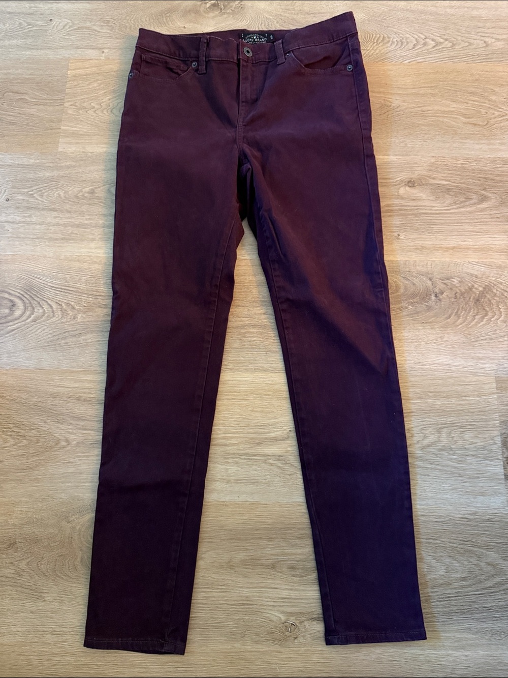 Lucky Brand Skinny Jeans in Plum